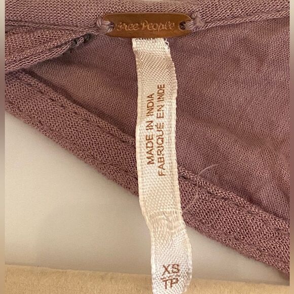 Free People - Austin Mini Dress Floral Embroidery and Back Keyhole - size XS - Picture 6 of 8